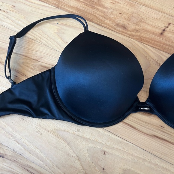 Victoria’s Secret Padded Push-up Convertible Bra - Picture 5 of 7